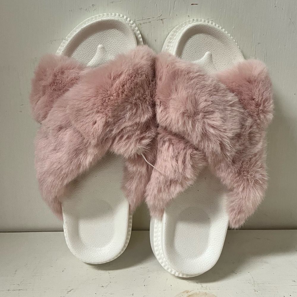 Pink & White fur slippers